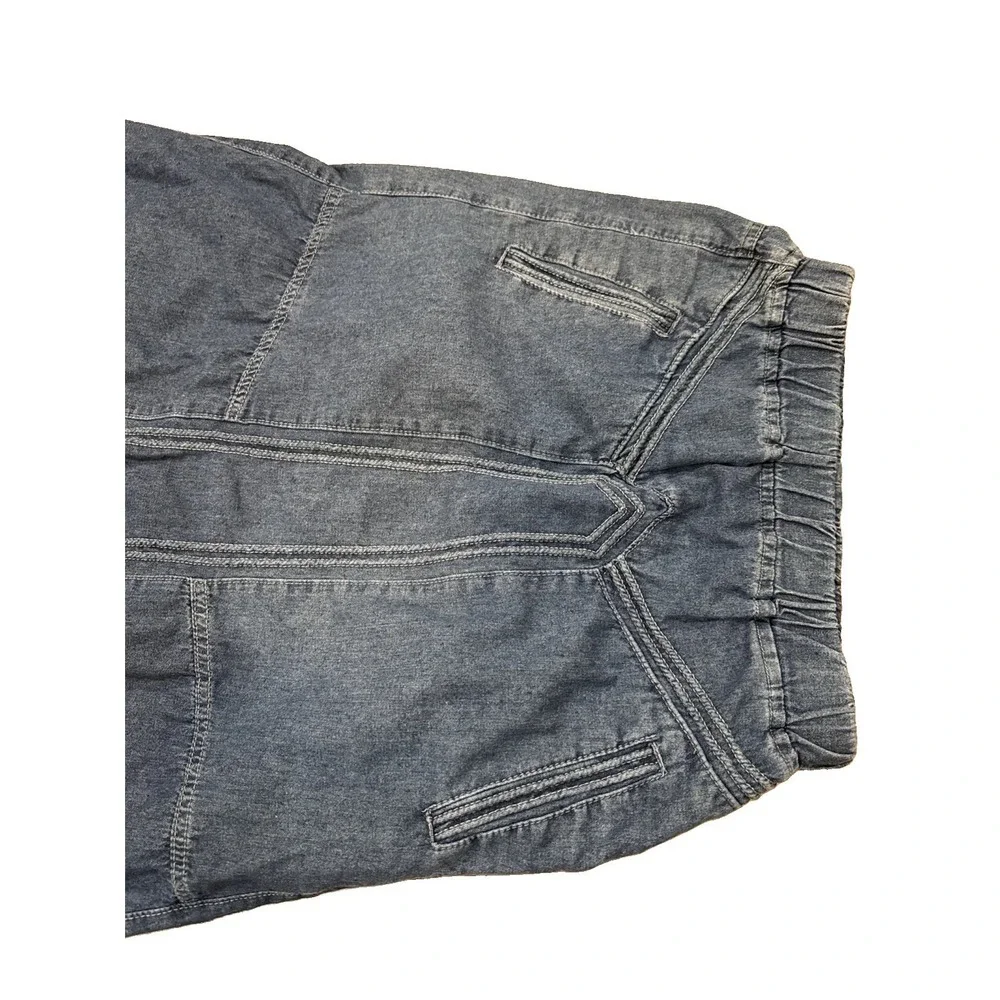 Vintage Y2K ebossy Jeans, maxi denim skirt size small